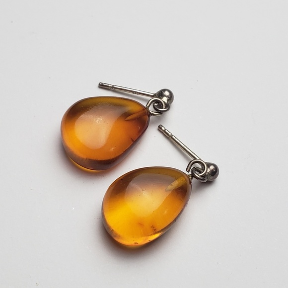 Orange Carnelian Teardrop Shape Gemstone Earrings - Picture 3 of 7